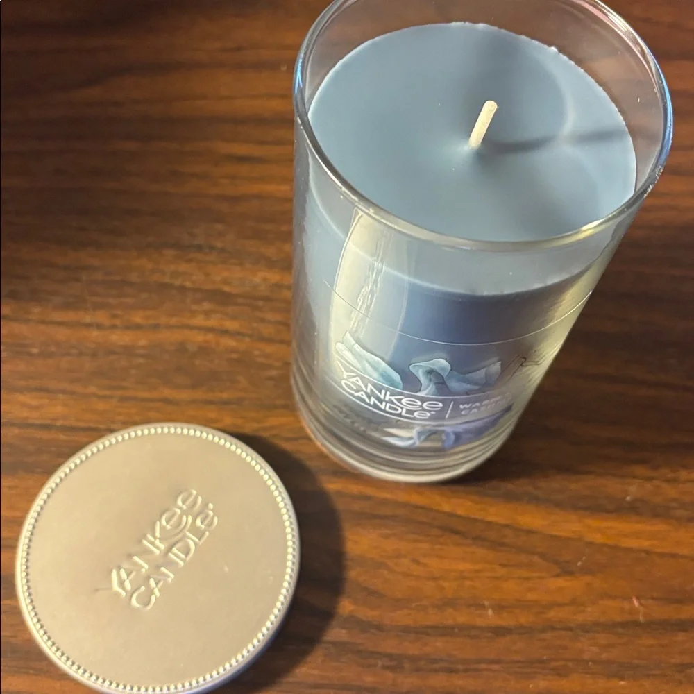 Yankee Candle Warm Luxe Cashmere Medium Single